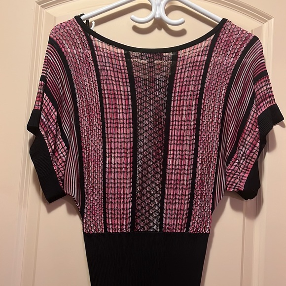 Le Chateau shirt - Picture 5 of 6